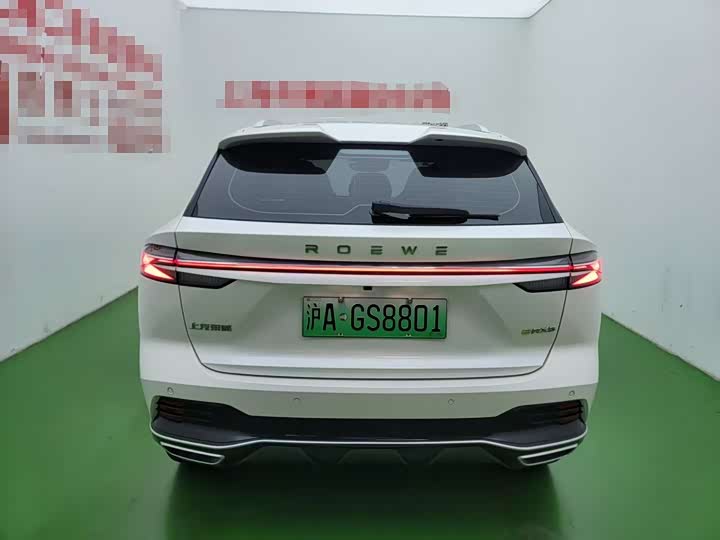 Фото 8 - Roewe RX5 Hybrid