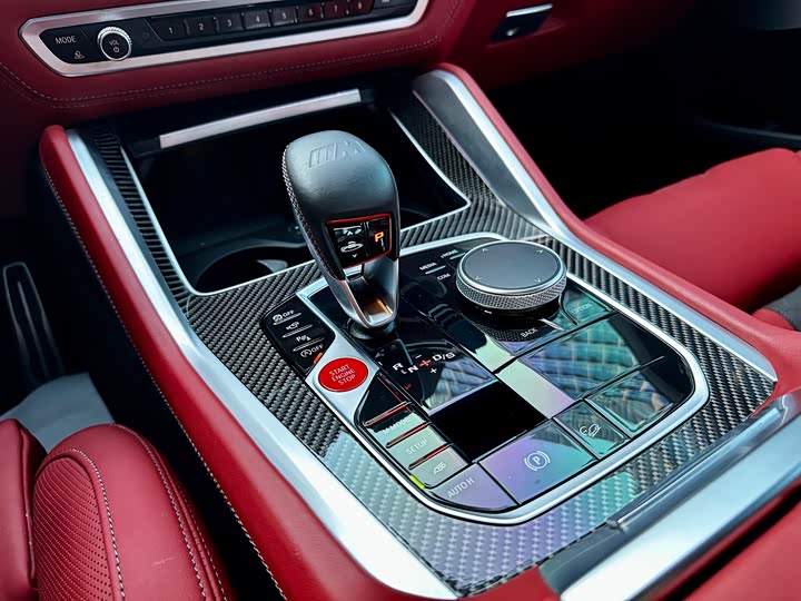 Фото 16 - BMW X6 M