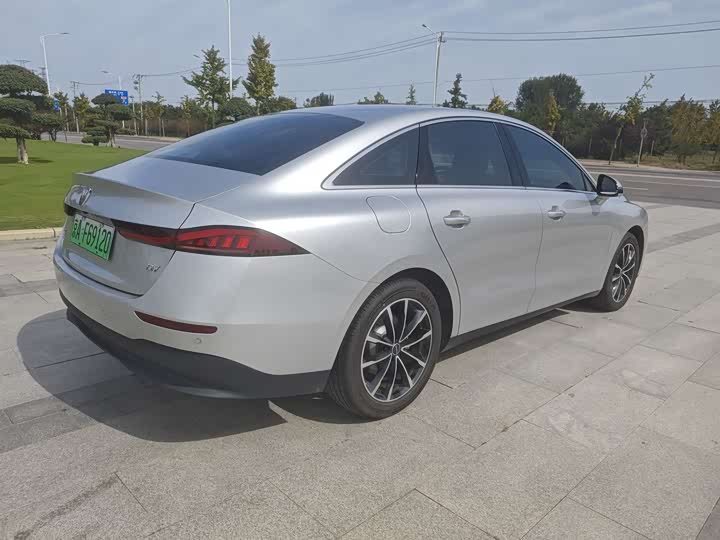 Фото 6 - Roewe D7