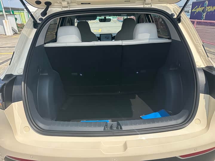 Фото 9 - Geely Galaxy Geome