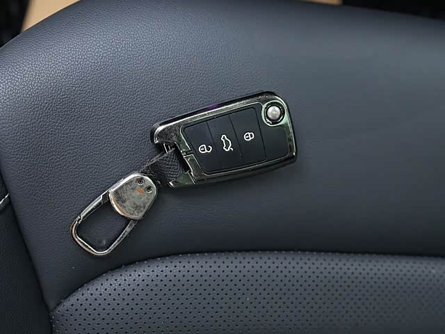 Фото 17 - Volkswagen Lamando L