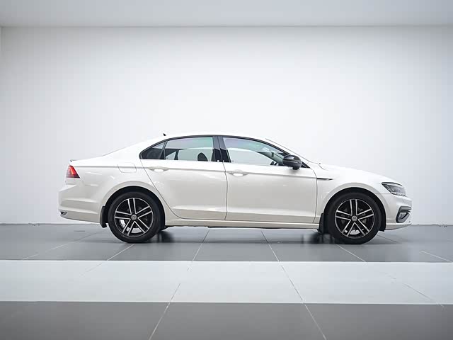 Фото 6 - Volkswagen Lamando L