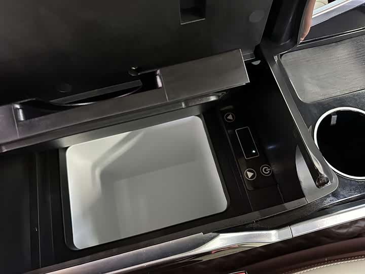 Фото 10 - Mercedes-Benz Vito