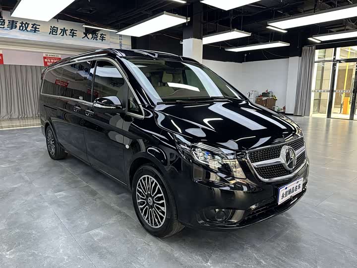 Фото 3 - Mercedes-Benz Vito