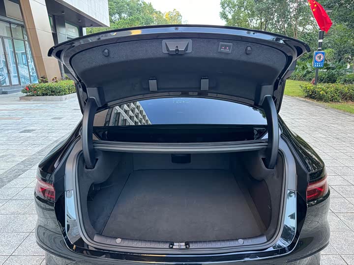 Фото 19 - BYD Han