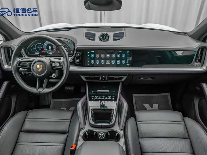 Фото 15 - Porsche Cayenne Hybrid