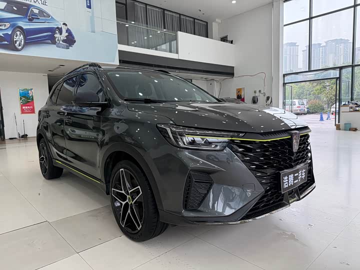 Фото 11 - Roewe RX5