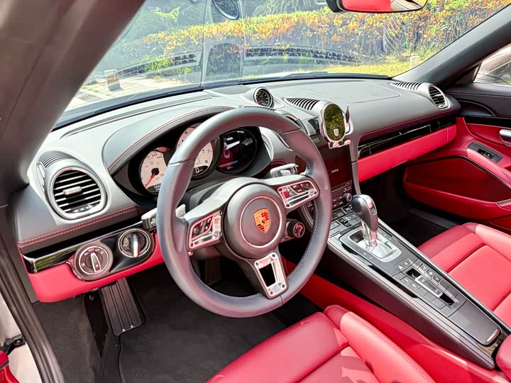 Фото 11 - Porsche 718