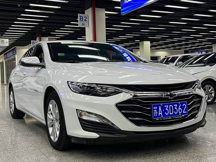 Фото 17 - Chevrolet Malibu XL