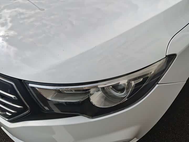 Фото 8 - Bestune B30 EV