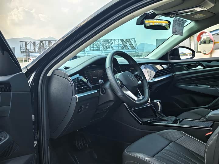 Фото 6 - Volkswagen Passat