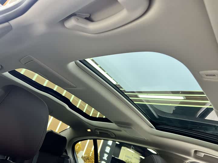 Фото 5 - BMW 5 Series Hybrid