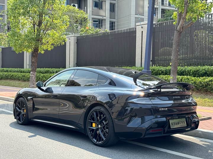 Фото 18 - Xiaomi SU7