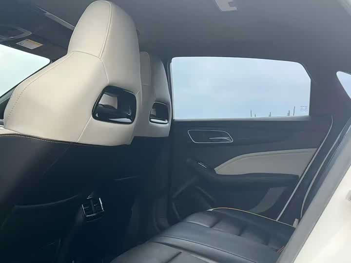 Фото 5 - MG Motor 6