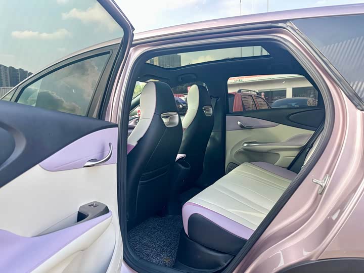 Фото 6 - BYD Dolphin