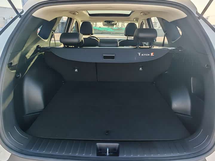 Фото 14 - Hyundai Tucson L