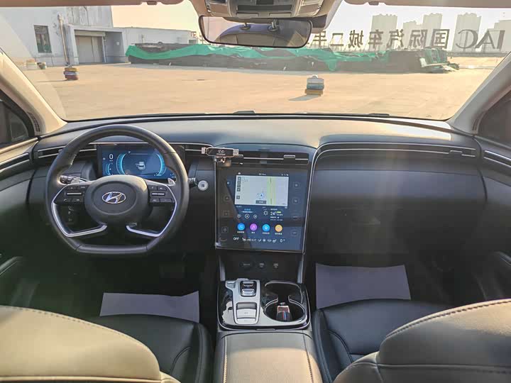 Фото 19 - Hyundai Tucson L