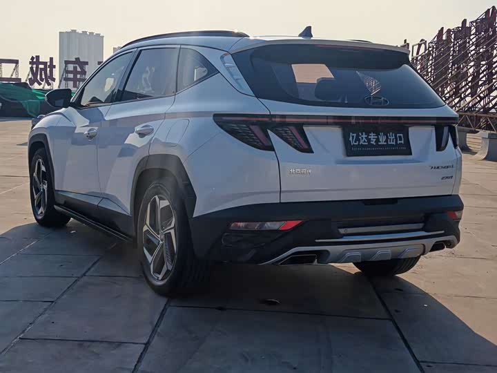 Фото 7 - Hyundai Tucson L