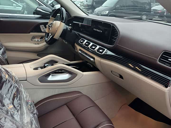 Фото 11 - Mercedes-Benz GLS-Class