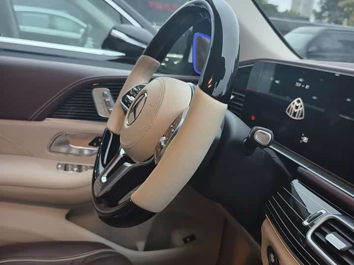 Фото 15 - Mercedes-Benz GLS-Class