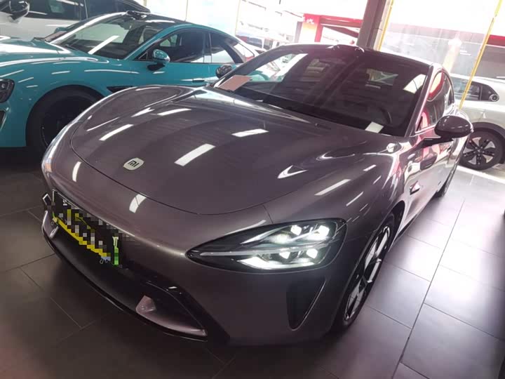 Фото 1 - Xiaomi SU7