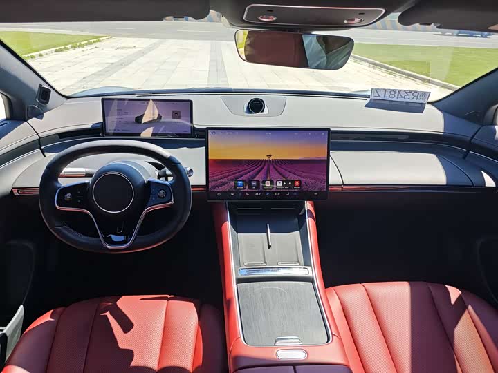 Фото 12 - Luxeed S7