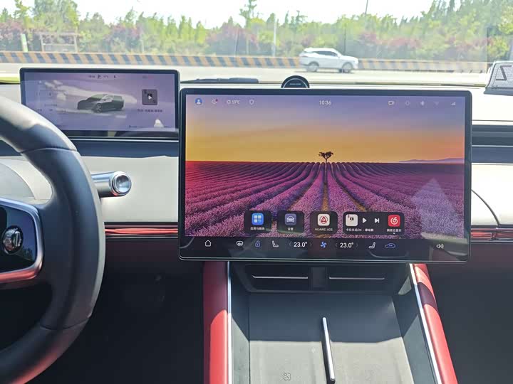 Фото 13 - Luxeed S7