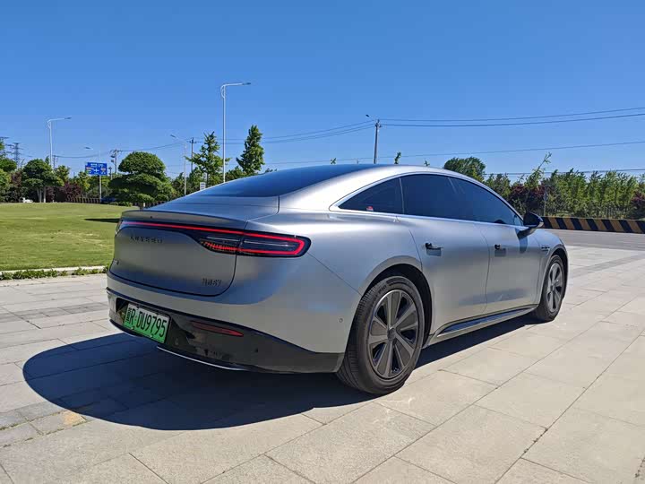 Фото 8 - Luxeed S7