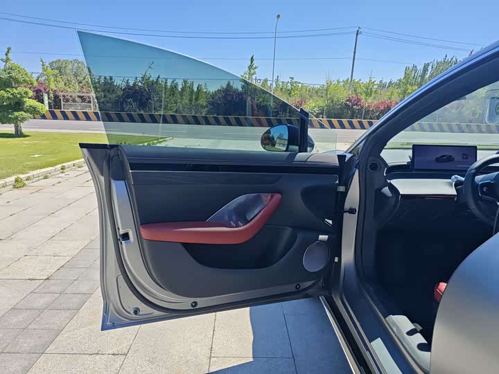 Фото 9 - Luxeed S7