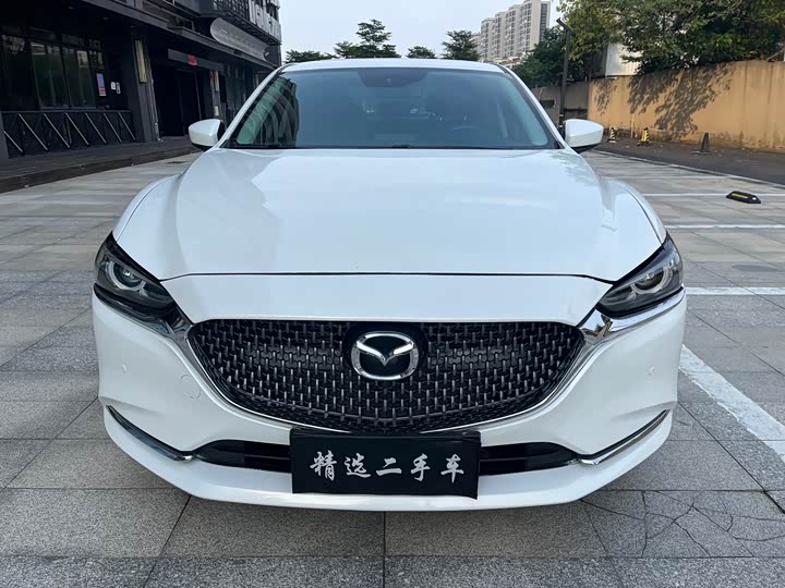 Фото 2 - Mazda Atenza