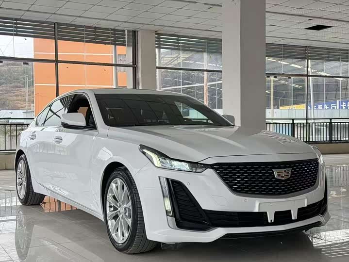 Фото 3 - Cadillac CT5