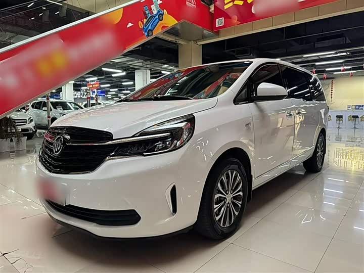 Фото 2 - Buick GL8 ES