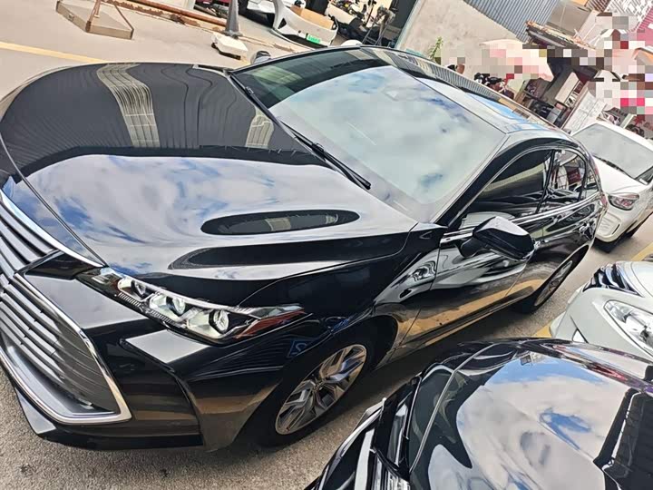Фото 5 - Toyota Avalon