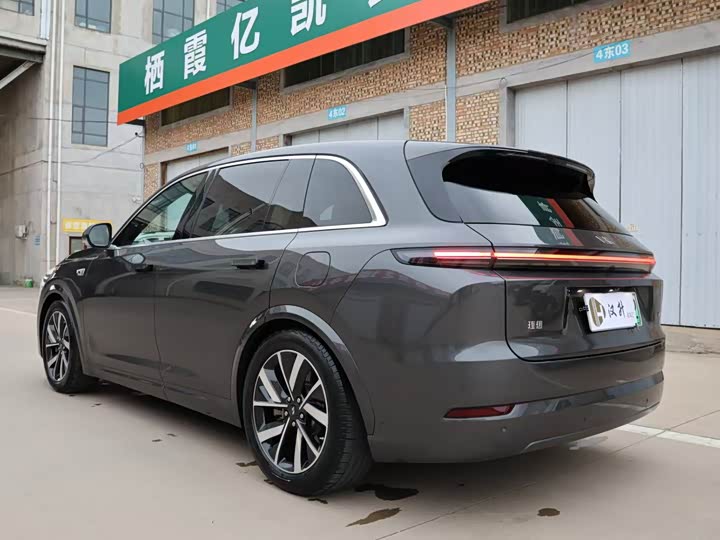 Фото 13 - LiXiang L7