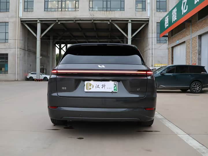 Фото 14 - LiXiang L7