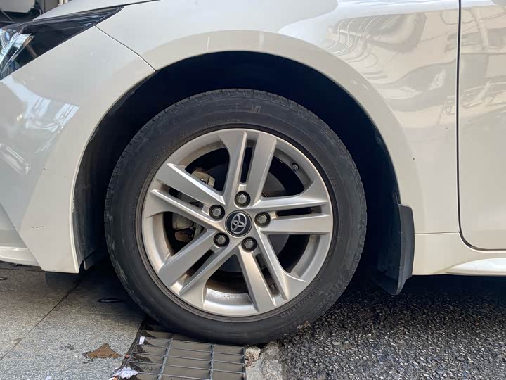 Фото 4 - Toyota Levin