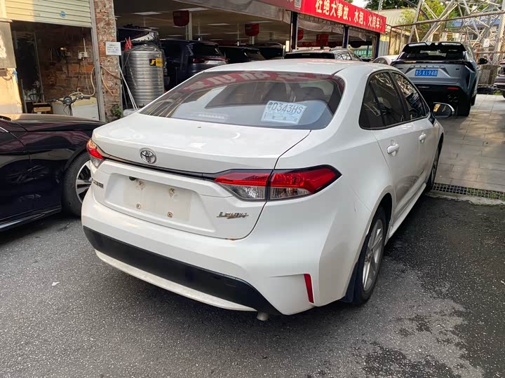 Фото 5 - Toyota Levin