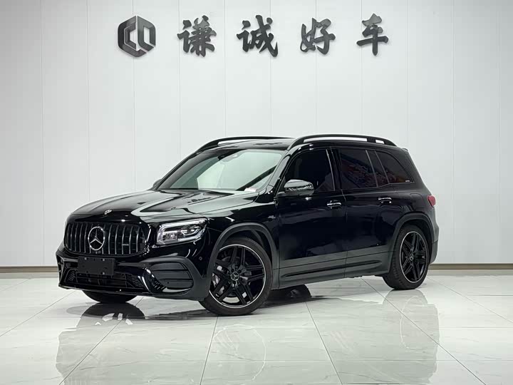 Фото 1 - Mercedes-Benz GLB-Class AMG