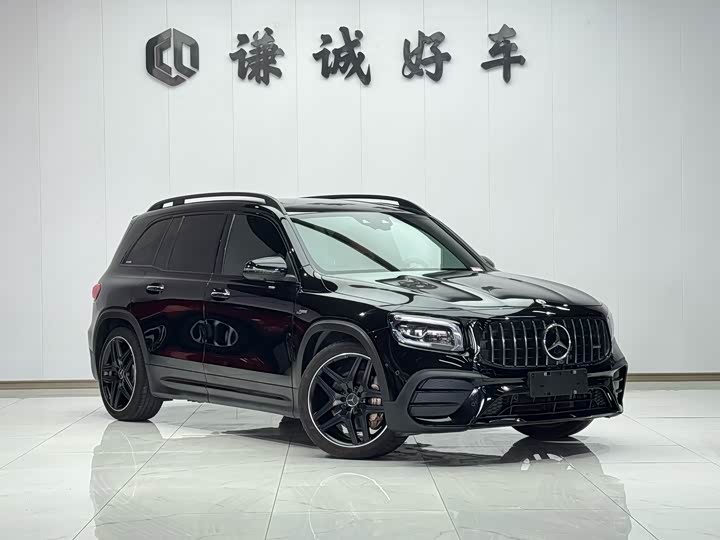 Фото 3 - Mercedes-Benz GLB-Class AMG