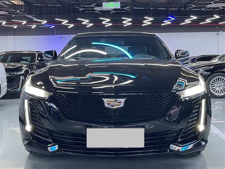 Фото 2 - Cadillac CT5