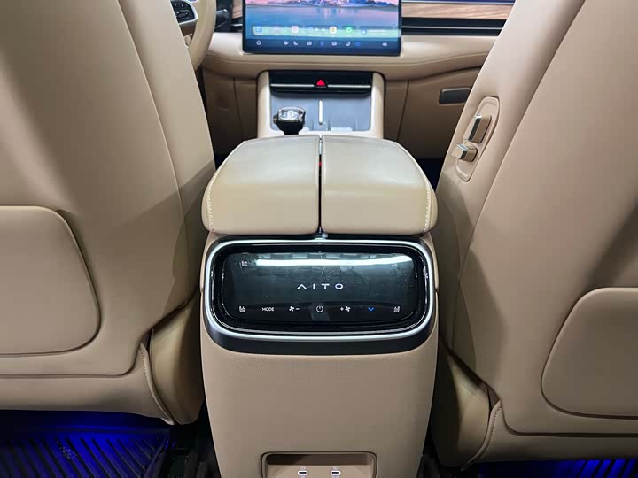 Фото 10 - Aito M7