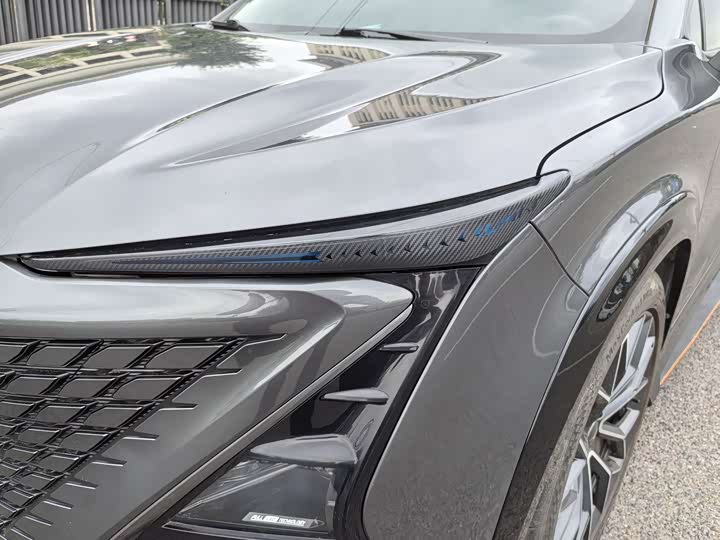 Фото 17 - Changan UNI-T