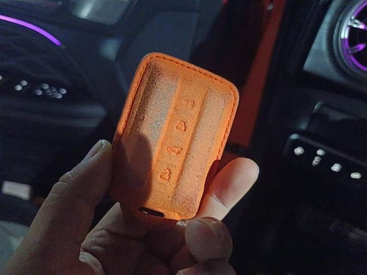 Фото 12 - Tank 300