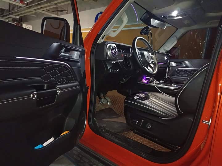 Фото 14 - Tank 300