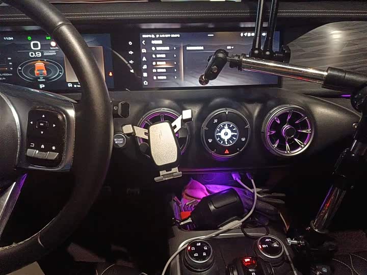 Фото 6 - Tank 300