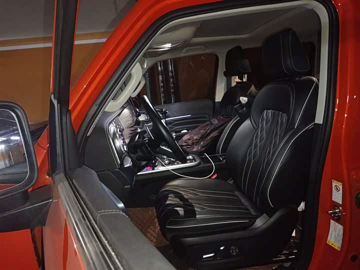 Фото 8 - Tank 300