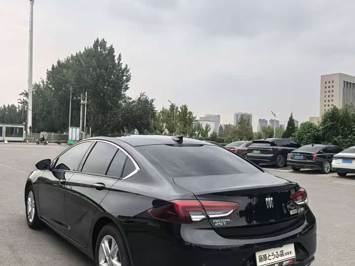 Фото 7 - Buick Regal