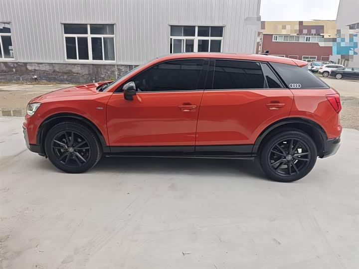 Фото 5 - Audi Q2L