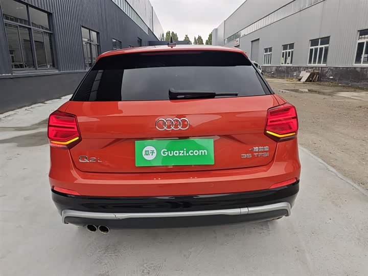 Фото 6 - Audi Q2L