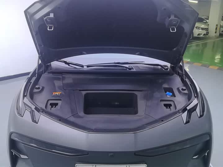 Фото 10 - Zeekr X